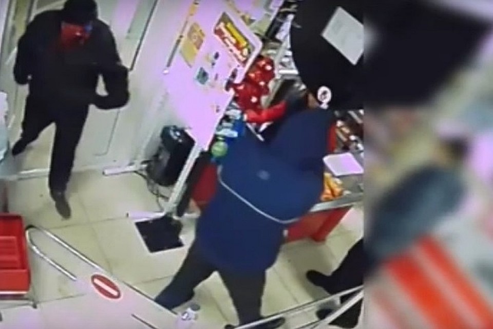 Всего следствие сумело доказать четыре вооруженных разбойных нападения