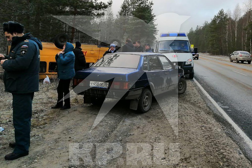 "Газель" перевернулась