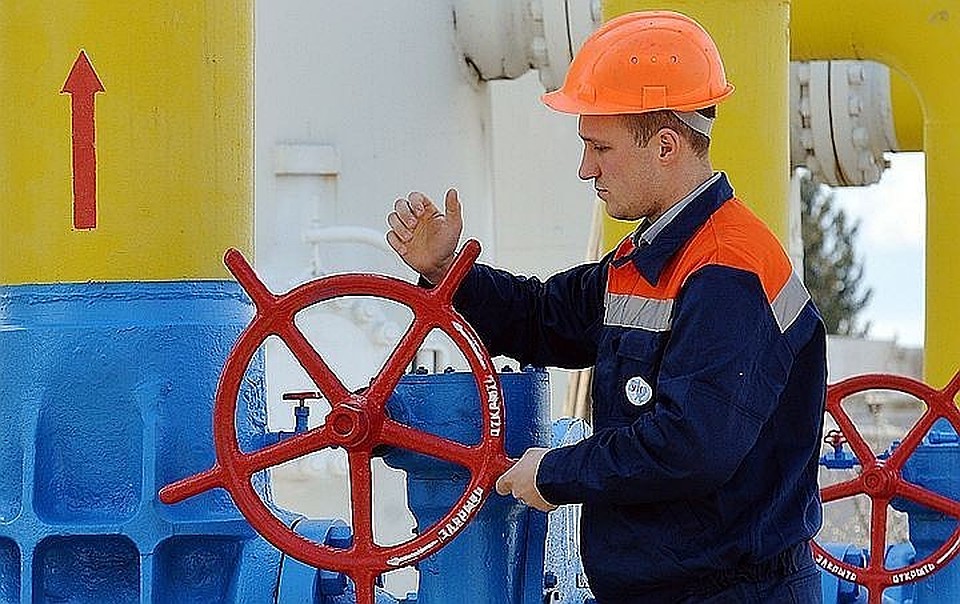 Еврокомиссия рекомендовала Украине закупать российский газ в объеме 15 млрд кубометров в год