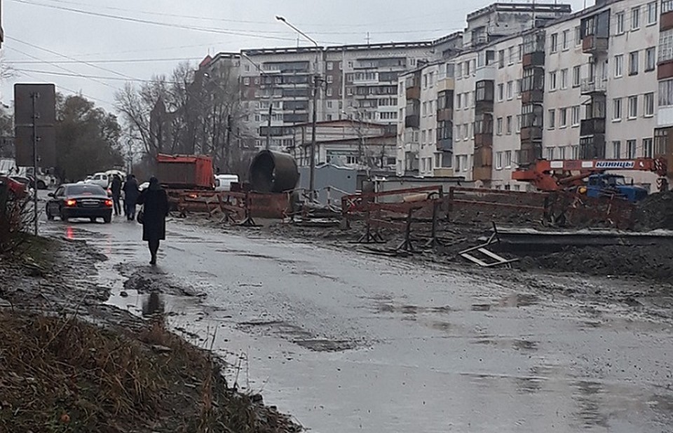 Одна из «дорог к знаниям» в микрорайоне Каштак. Фото: onf.ru