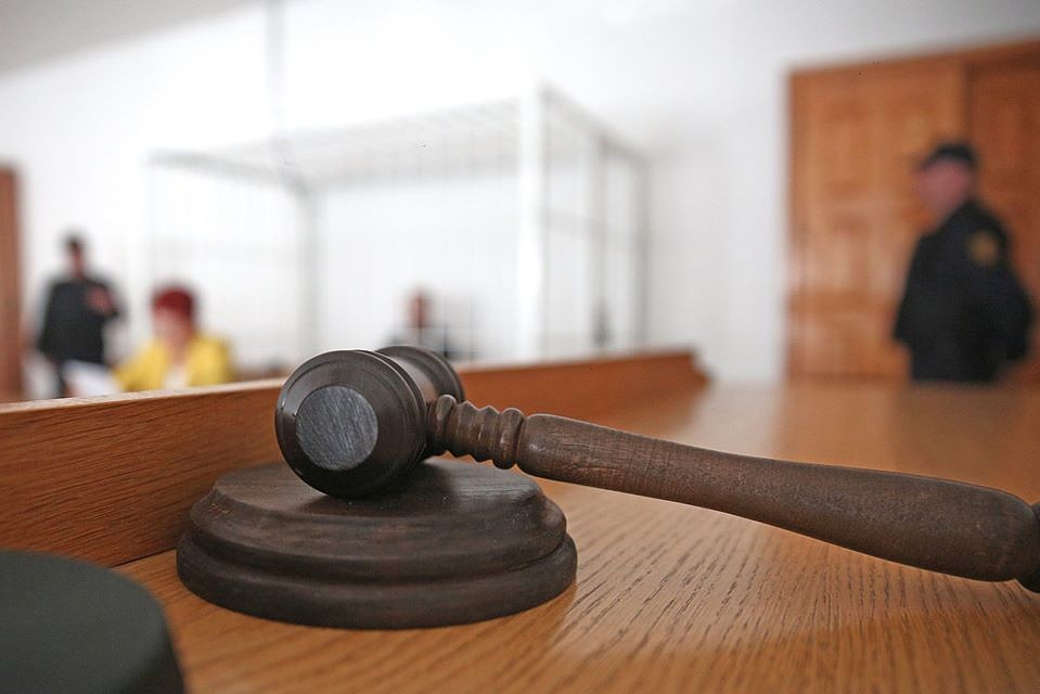 В судах активно рассматриваются ходатайства осужденных за наркотики, которые просят снизить им срок наказания.