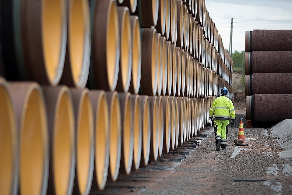 Украинская газовая компания хочет решить дело в суде Латвии