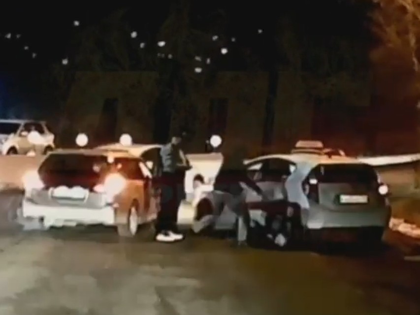 На улице Фадеева произошла драка. Скрин из видео dps.control