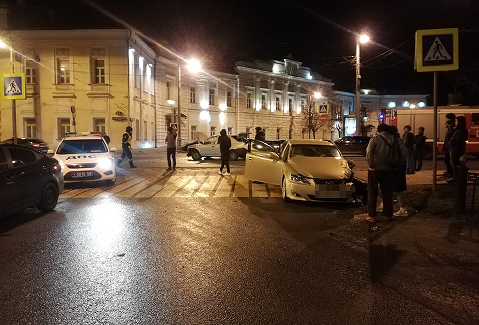 ДТП в центре Твери Фото: УГИБДД России по Тверской области