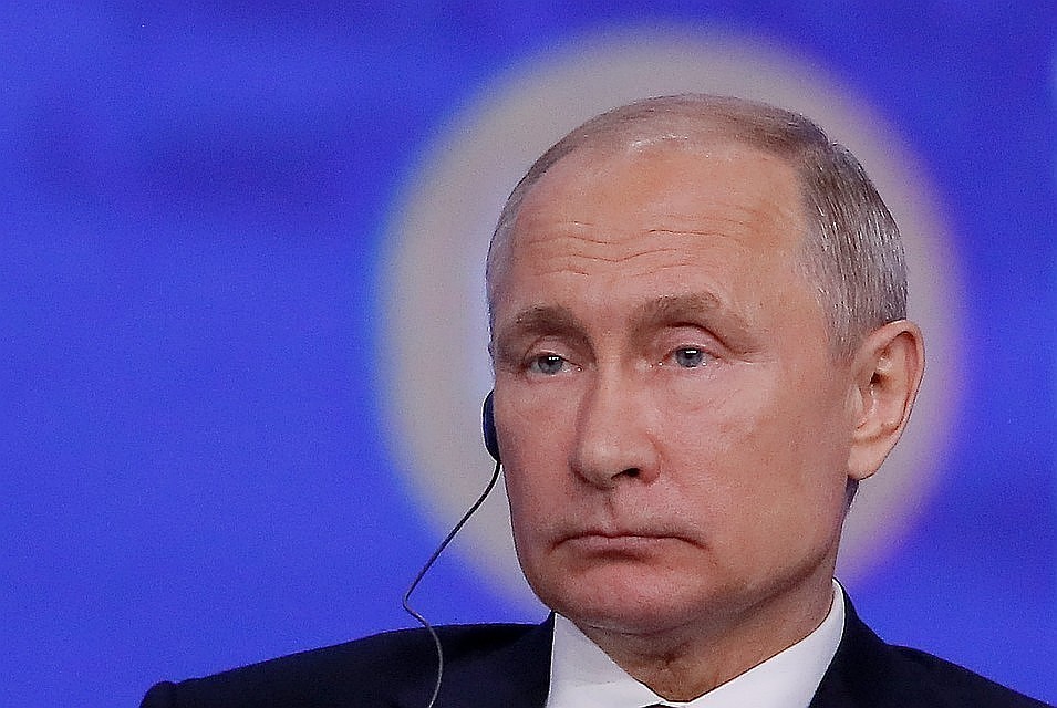 Путин подписал закон о запрете продажи гаджетов без российского ПО