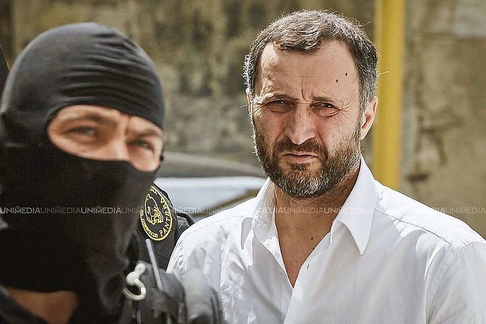 Молдавский экс-премьер Влад Филат освобожден из тюрьмы