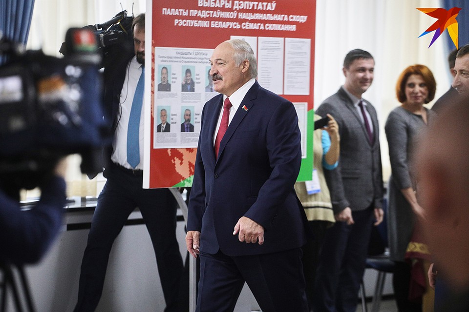 Президент рассказал об отношениях с Россией и проблемах в интеграции.