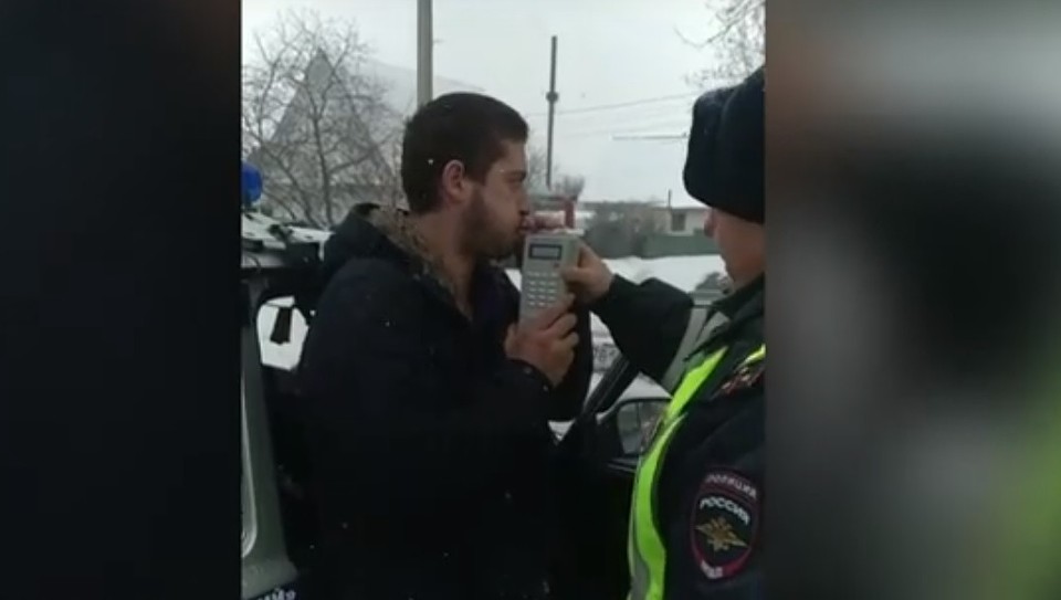 Фото: кадр из видео инспекторов ГИБДД