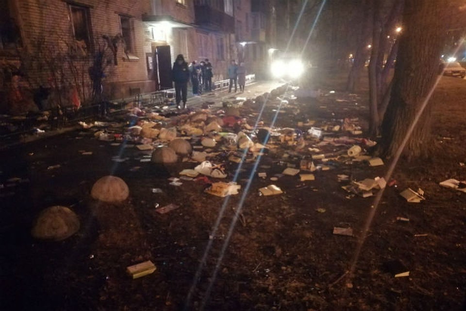 В Петербурге участковый предотвратил возможную трагедию с маленьким ребенком