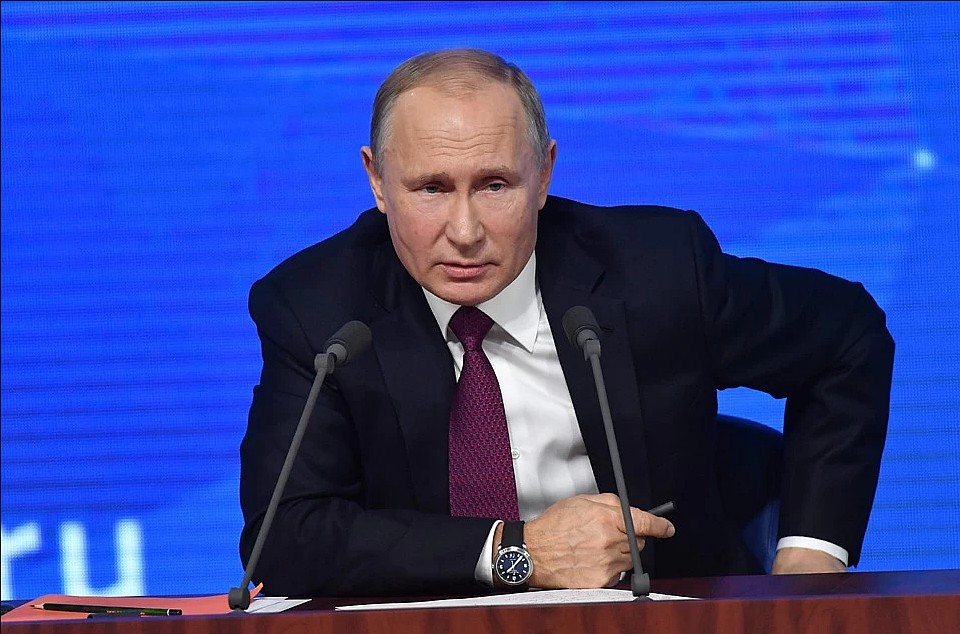Эта пресс-конференция президента стала уже 15-й по счету