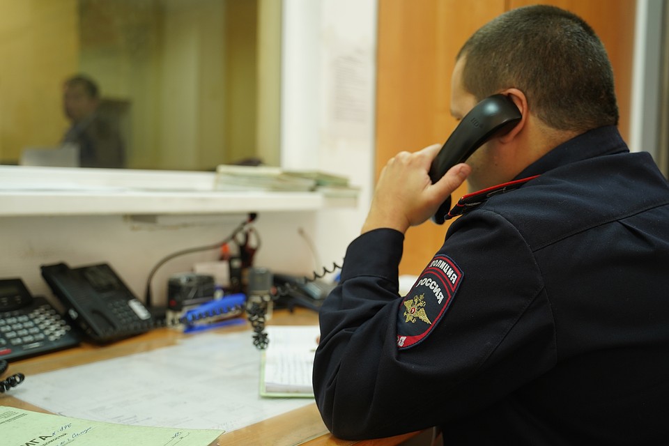 В Кургане суд выдал постановление на прослушку телефонов всех Романов.