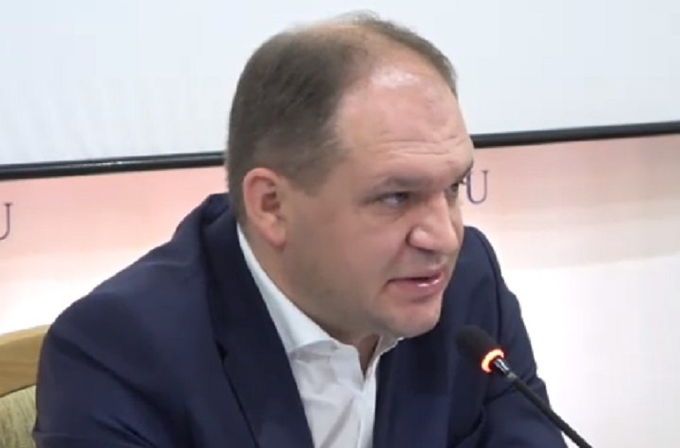 Ион Чебан попросил службы примарии и правоохранительные органы еще раз проверить всё, что касается застройщика. Фото: aif.md.