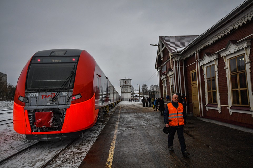 Продажа билетов на "Ласточки" и "Стрижи" приостановлена с 1 марта 2020 года.