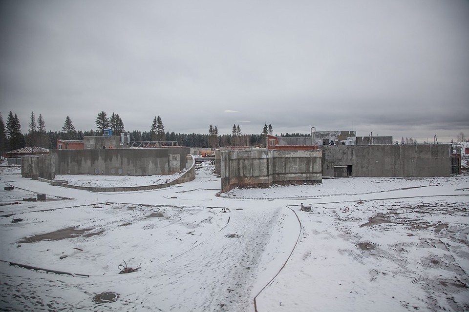 Так выглядела стройплощадка зоопарка в 2018 году. С тех пор здесь мало что изменилось