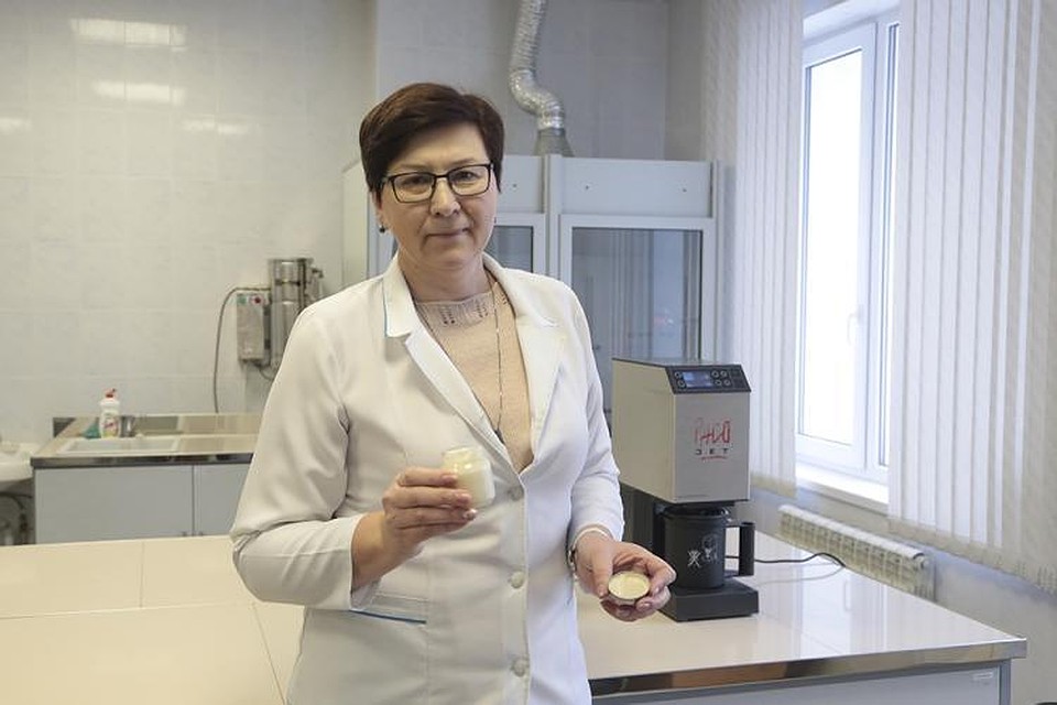 Нина Мячикова надеется, что предложенный майонезный соус будет интересен отечественным производителям. Фото пресс-службы НИУ "ЬелГУ".