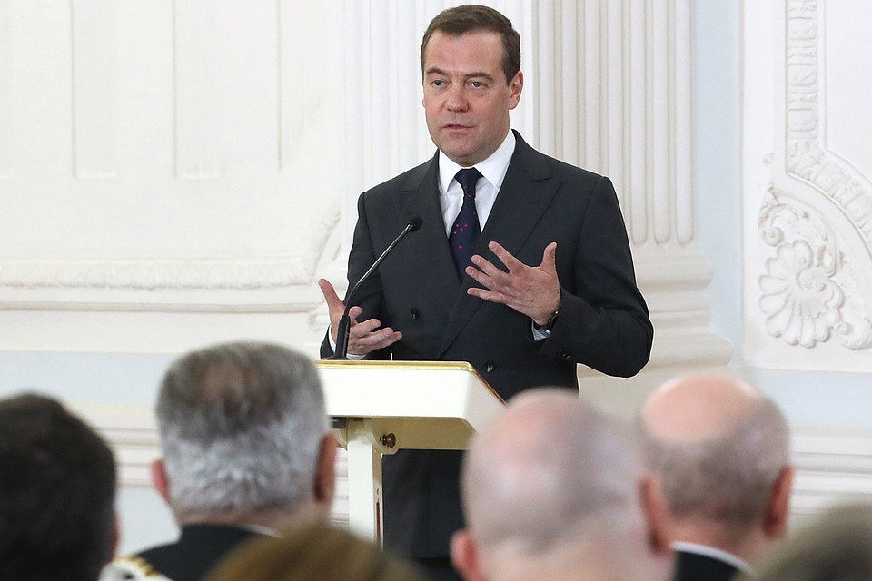 Премьер-министр РФ Дмитрий Медведев во время церемонии вручения премии правительства РФ в области средств массовой информации за 2019 год. Фото: Екатерина Штукина/POOL/ТАСС