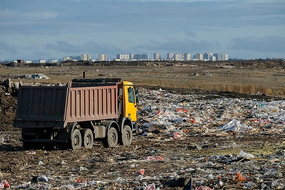 В Петербурге есть всего лишь 70 гектаров из необходимых 153 для мусора.