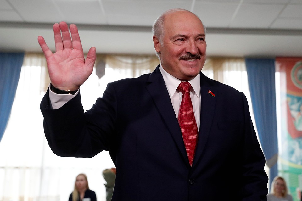 Решения принимал лично президент страны Александр Лукашенко