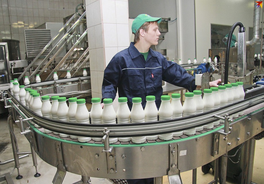 Пока переплата за стеклянную упаковку составляет 50-60 копеек. При этом в пункте приема стеклотары вы получите за нее всего 12 копеек.