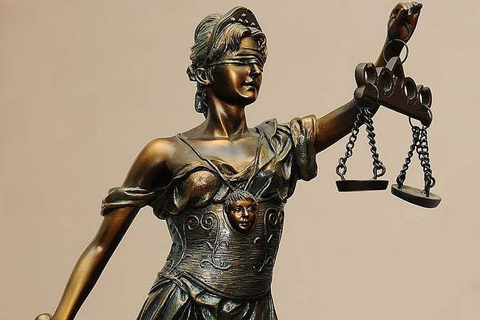 Мужчина планирует добиваться через суд сноса памятника