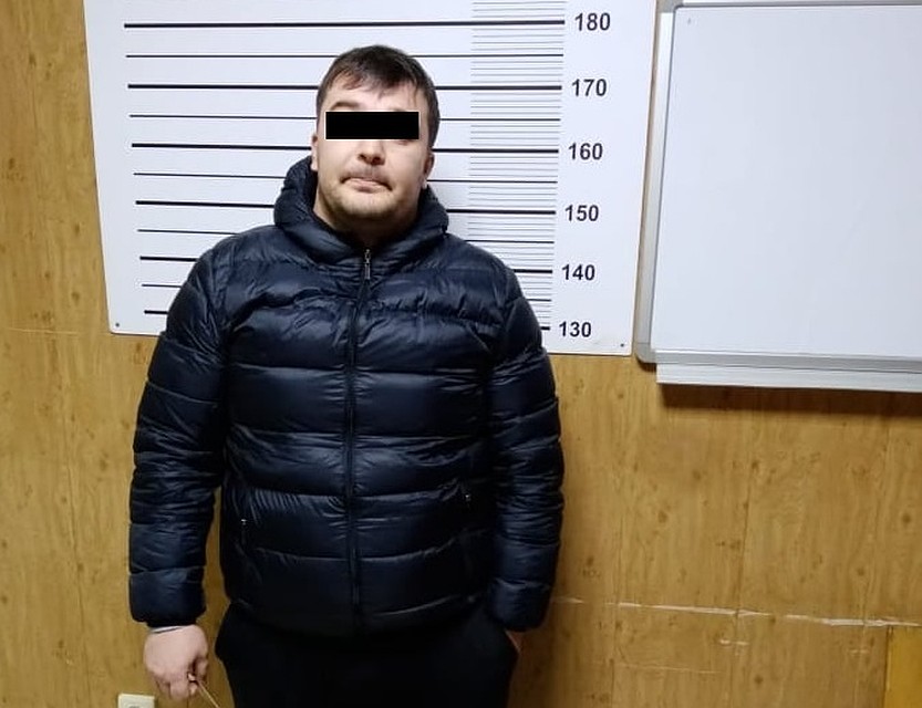 Водителя маршрутки доставили в отдел для беседы.