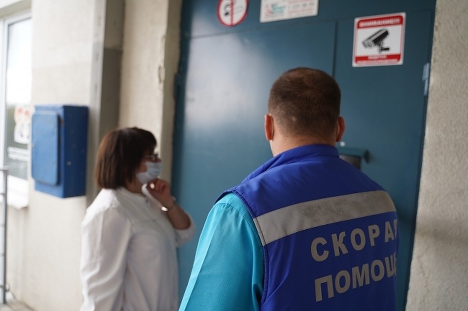 Удалить крайнюю плоть ребенку родители решили в домашних условиях