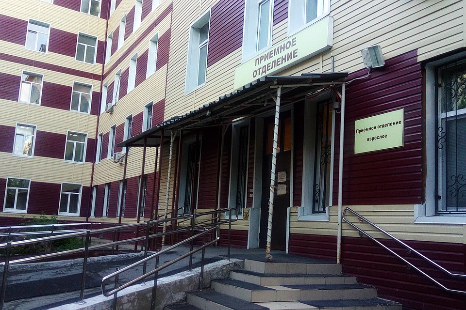 Офтальмологи тюменской больницы вернули зрение пяти тысячам пациентам.