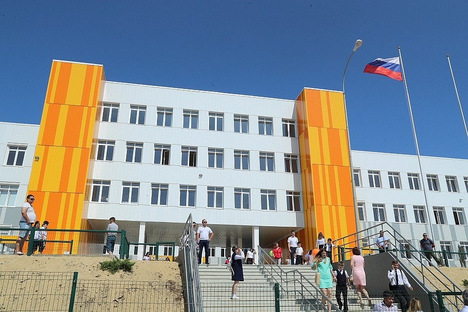 Новую школу на тысячу мест впервые за четверть века построили в Волгограде в 2018 году. Фото: АВО