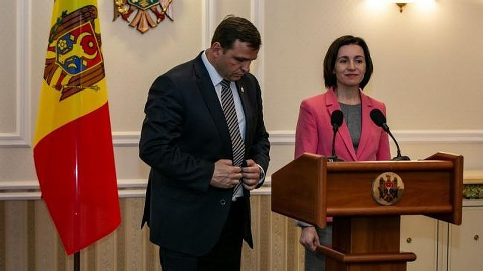 Что-то Нэстасе соколом не глядит.