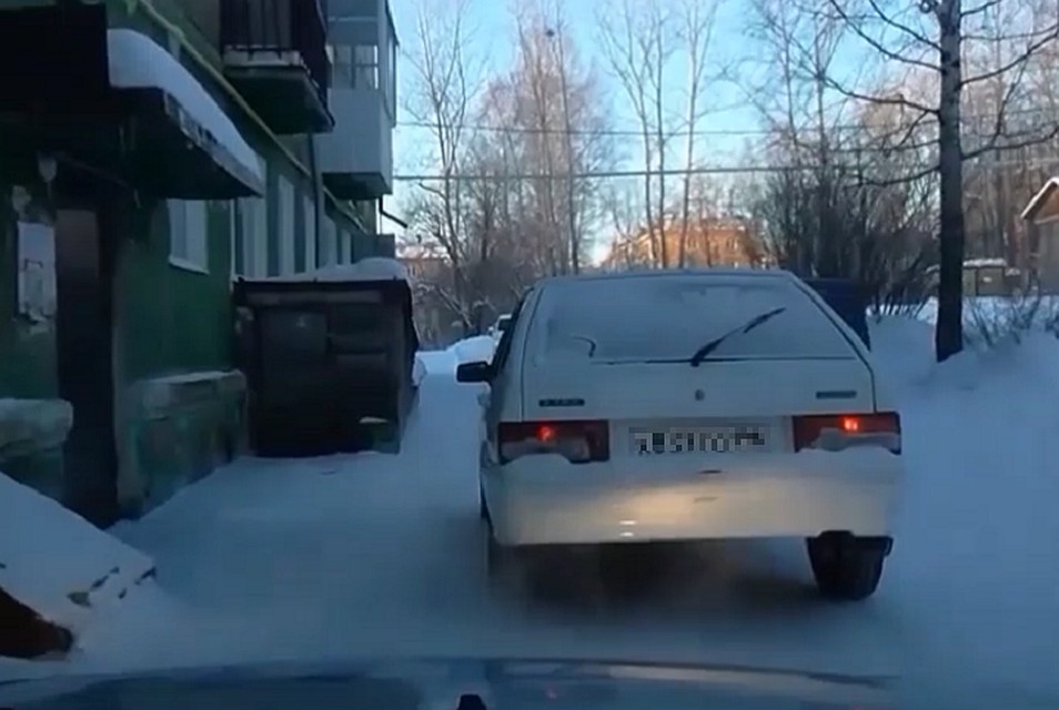 Фото: скриншот видео УГИБДД