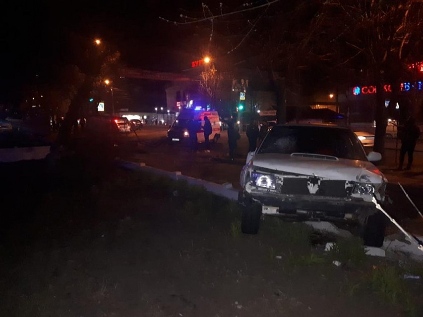 Во Владивостоке произошло серьезное ДТП. Фото: УМВД по Приморскому краю