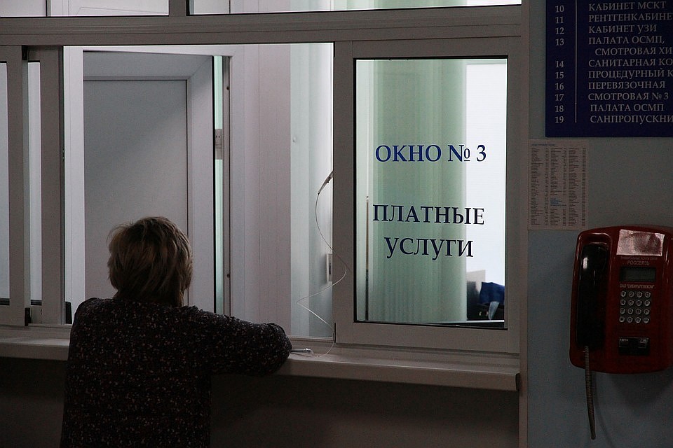 Работник обязан подтвердить работодателю справкой прохождение диспансеризации