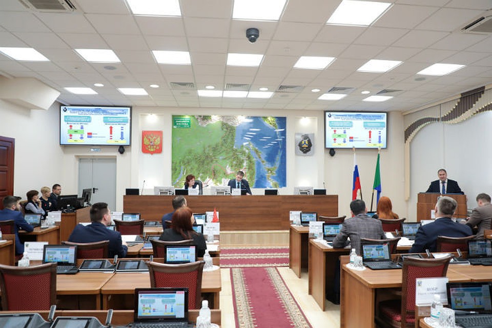 Энергетика в Хабаровском крае: депутаты краевой думы обсудили проблемы ЖКХ ФОТО: пресс-служба Законодательной думы Хабаровского края