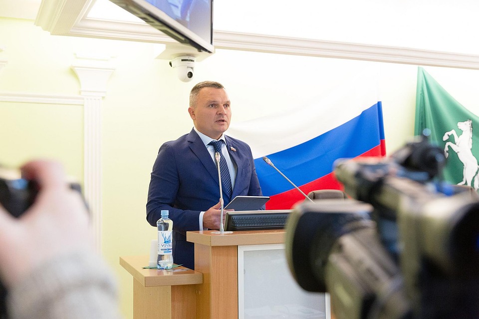 Чем шире популярность публичных персон в СМИ, тем выше ступень в медиарейтинге.