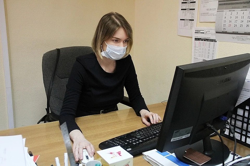Многие госуслуги можно получить без личного визита, а некоторые – даже не выходя из дома.
