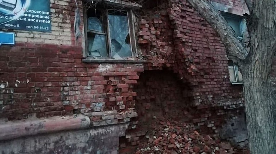 Все случилось в той части здания, где находятся душевые.