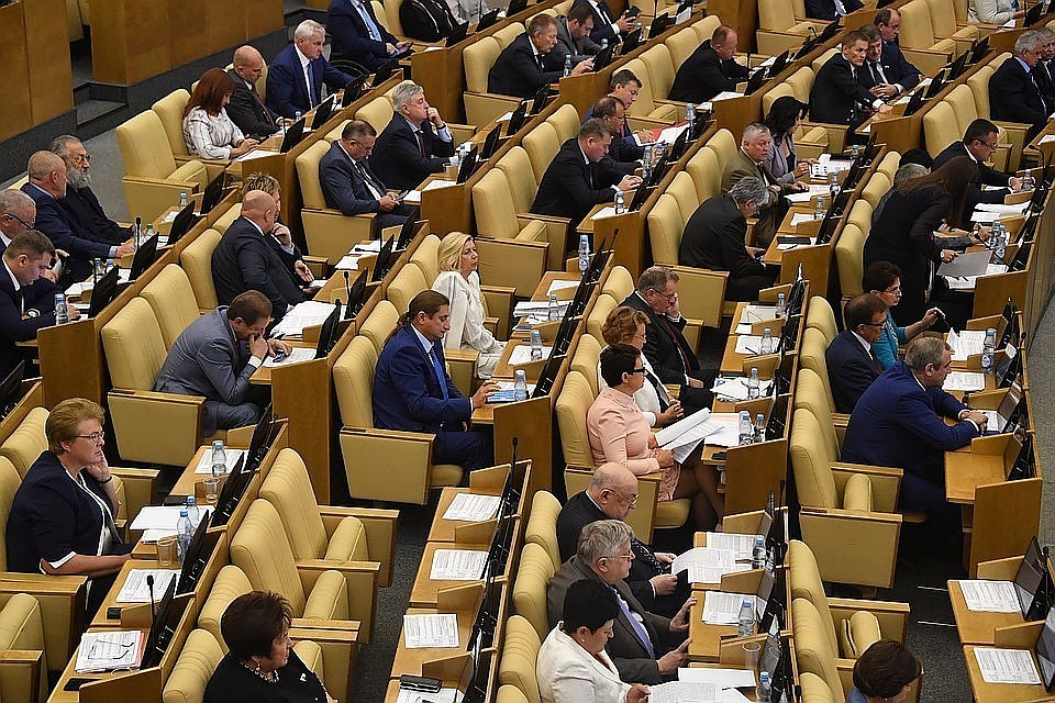 Совфед одобрил закон о кредитных каникулах гражданам и малому бизнесу