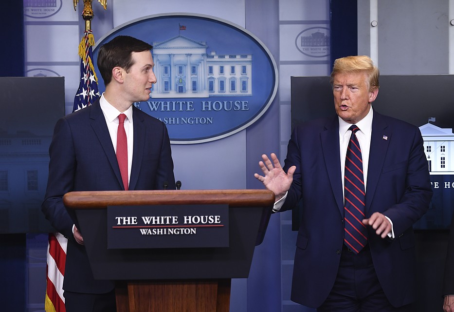 Трамп пригласил мужа своей дочери Иванки Джареда Кушнера принять участие в работе Белого дома по противодействию коронавирусу