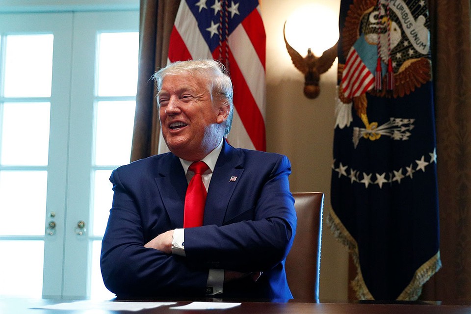 В минувшую пятницу Дональд Трамп встречался с руководителями крупнейших нефтяных компаний США и, видимо, пытался их убедить поучаствовать в соглашении ОПЕК+. Однако ушел не солоно хлебавши, судя по его последующим заявлениям.