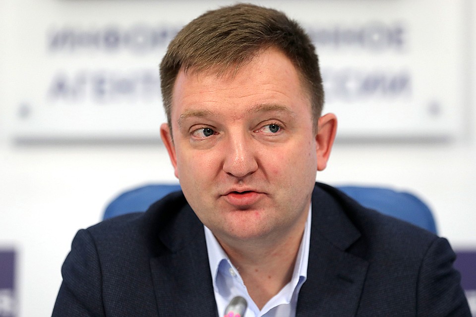 Александр Бугаев рассказал, как волонтеры по всей России помогают нуждающимся во время пандемиии коронавируса. Фото: Сергей Карпухин/ТАСС