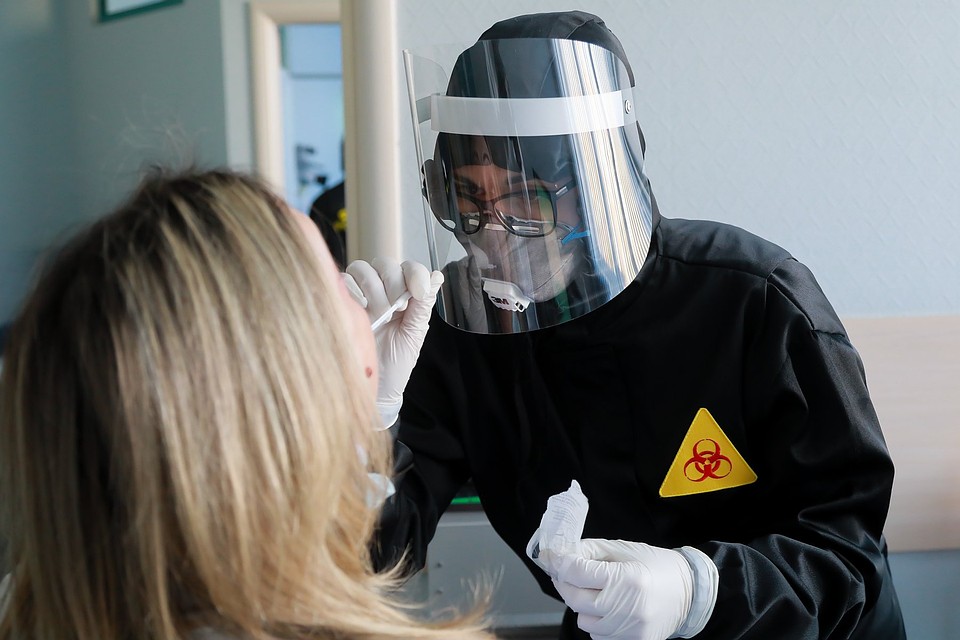 Рассказываем, поможет ли от COVID-19 вакцина от полиомиелита.