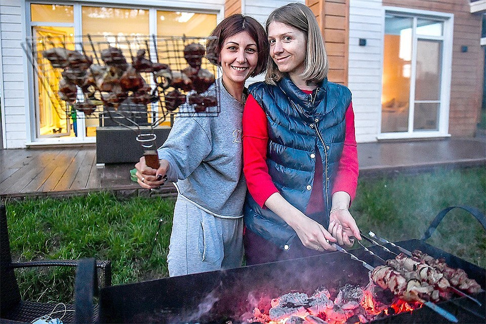 Многие жители региона уже устали проводить время дома
