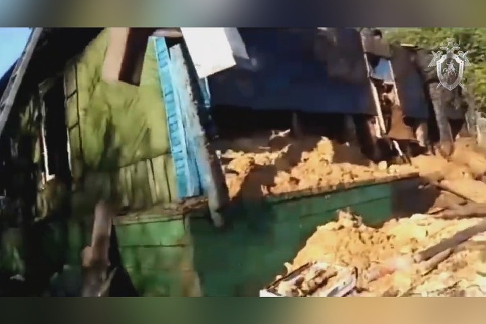 Две женщины и два ребенка погибли при пожаре в Кузбассе. ФОТО: кадр видео СУ СК РФ по Кемеровской области.