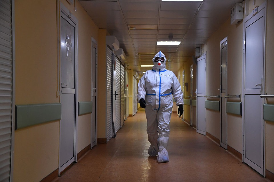 Неужели началось долгожданное снижение и дело идет к завершению пандемии?