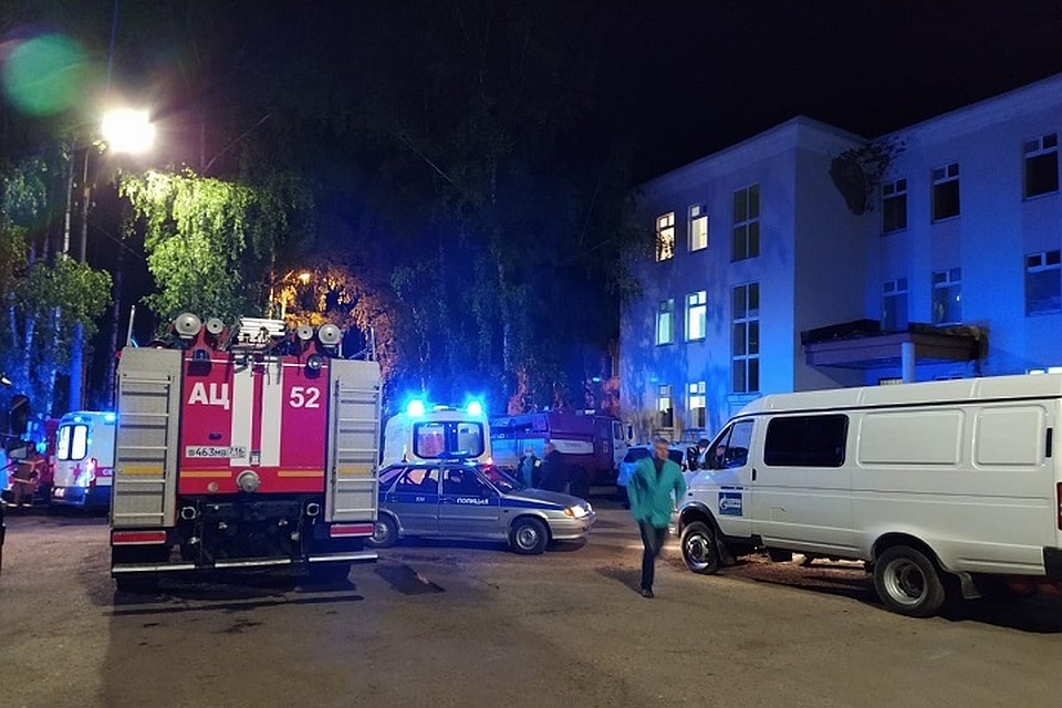 Было эвакуировано 88 человек.