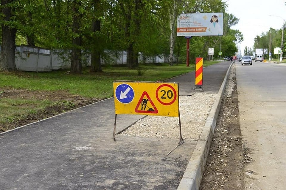 Мэр Кишинева осмотрел улицы, где ведутся ремонтные работы (Фото: сайт Иона Чебана).