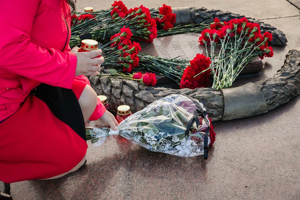 Траурное мероприятие призвано напомнить нам о страшных годах войны. Фото: правительство МО