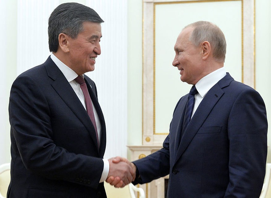 Сооронбай Жээнбеков едет на Парад по приглашению Владимира Путина.