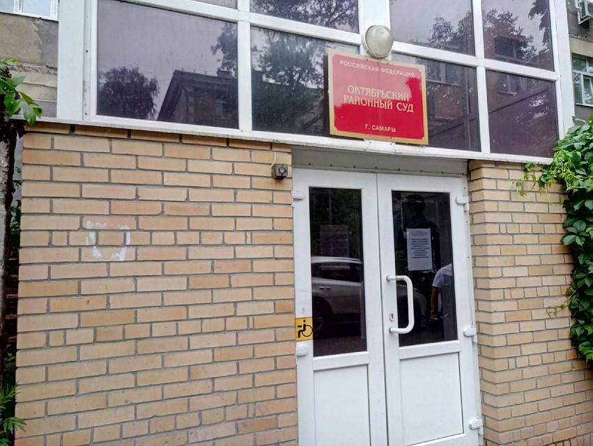 В обстоятельствах этого уголовного дела сейчас разбирается Октябрьский районный суд
