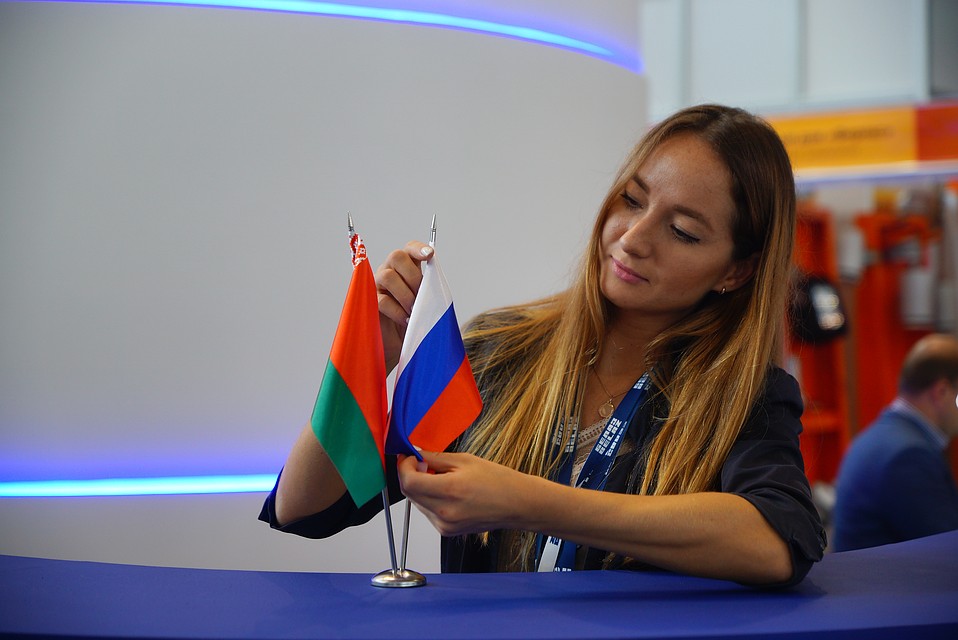 Посол Белоруссии: Россия предлагала передать полномочия на наднациональный уровень